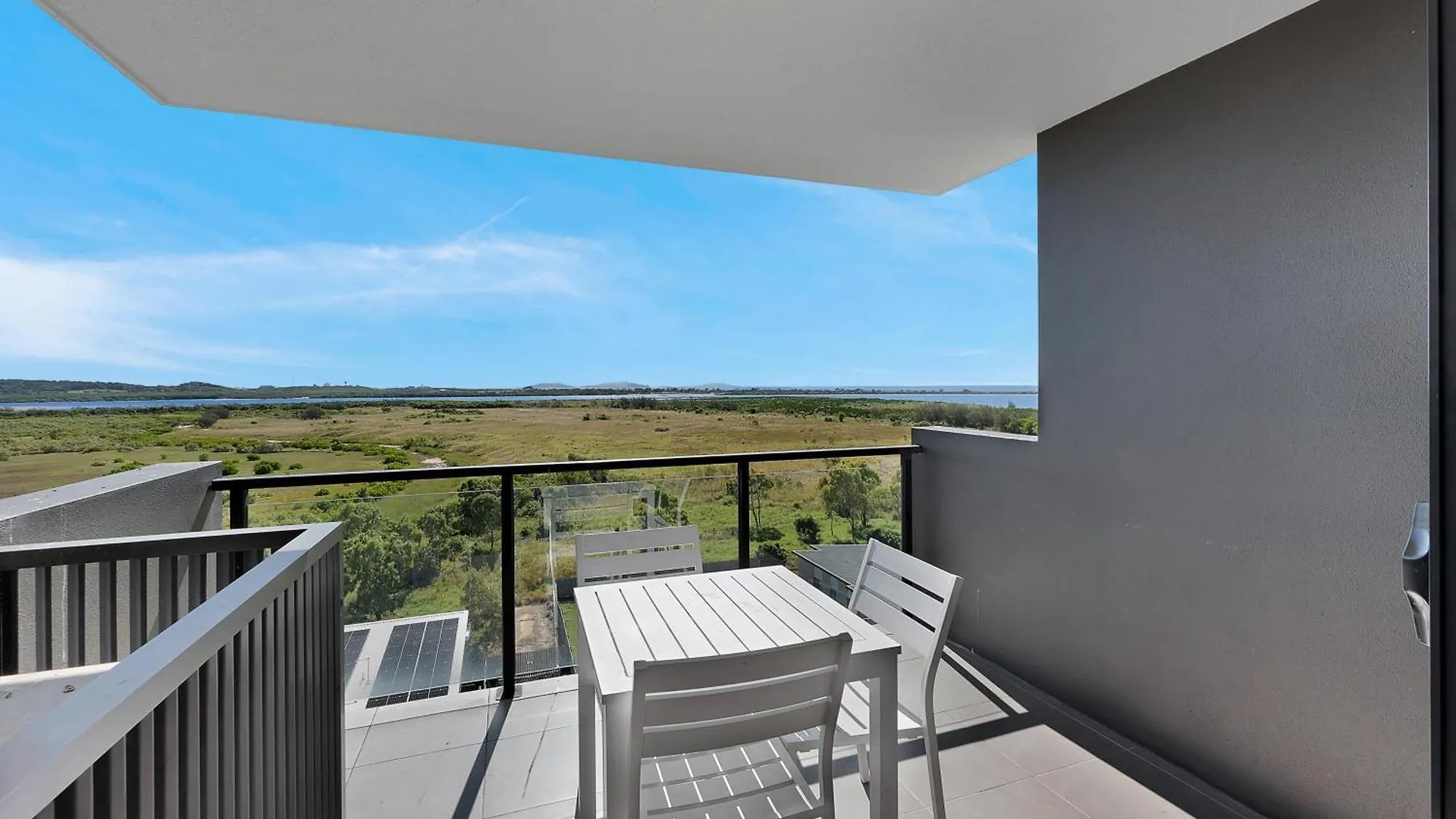 Pacific Sands Apartments Mackay 4*,  Avustralya