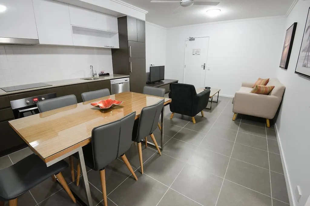 Pacific Sands Apartments Mackay 4*,  Avustralya