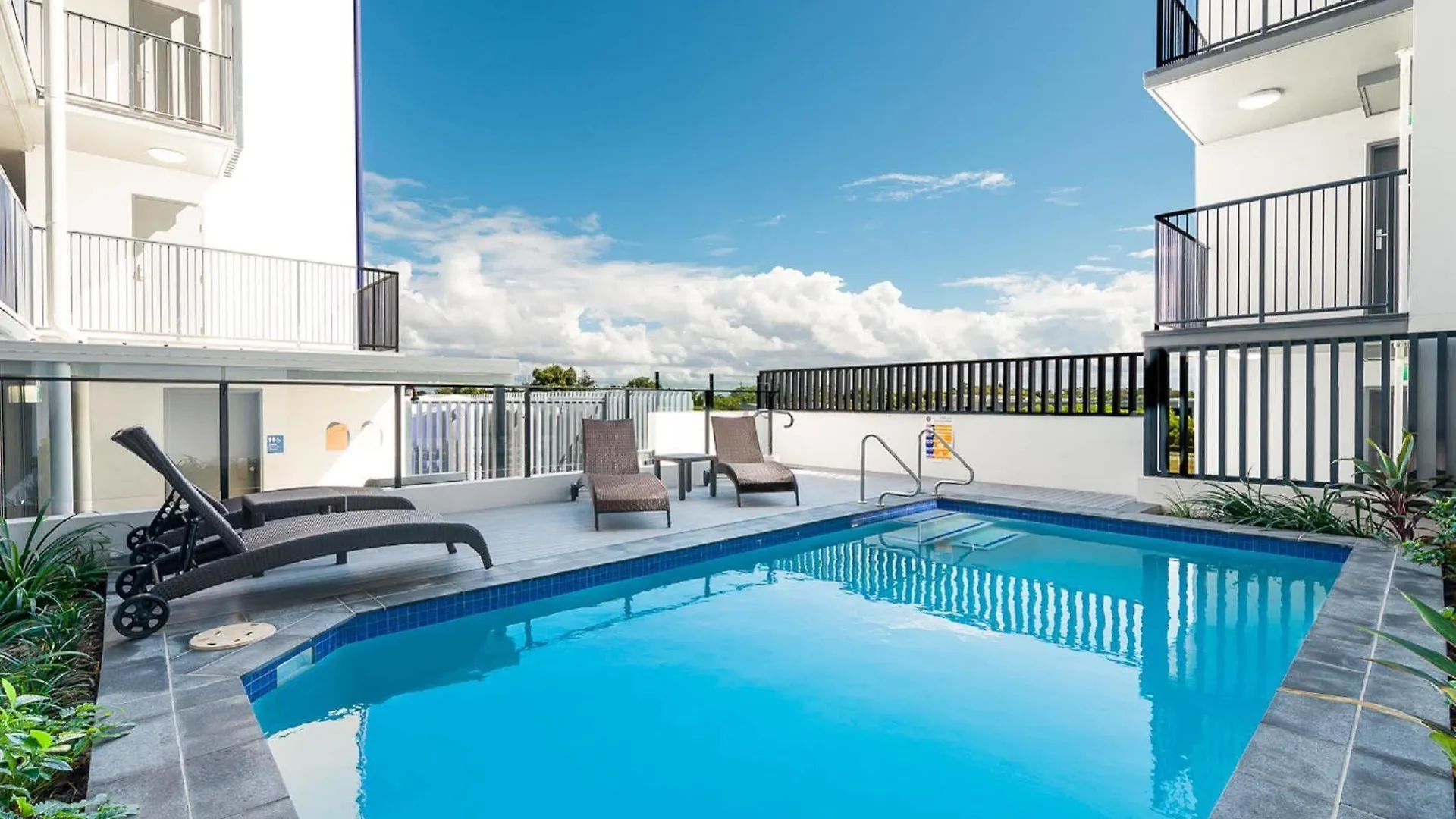 Pacific Sands Apartments Mackay 4*,
