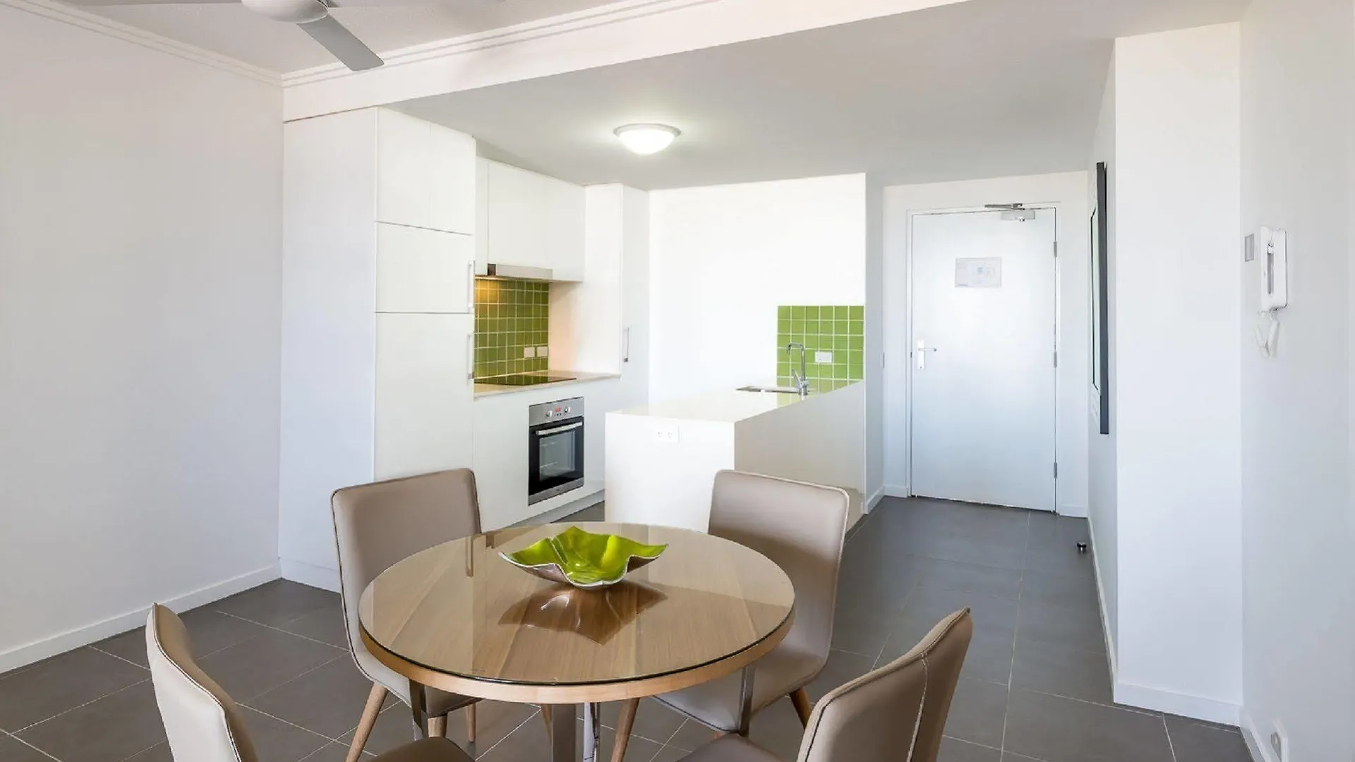**** Lejlighedshotel Pacific Sands Apartments Mackay Australien